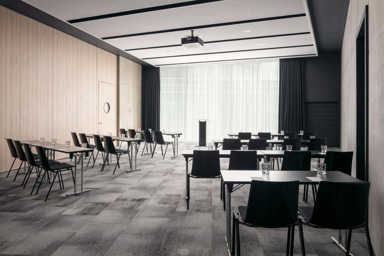 Stages Hotel Prague, A Tribute Portfolio Hotel 外观 照片