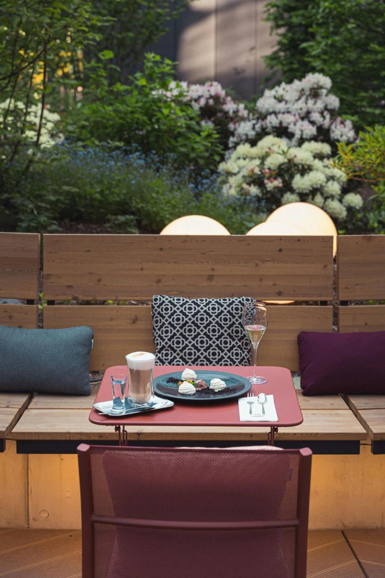 Stages Hotel Prague, A Tribute Portfolio Hotel 外观 照片